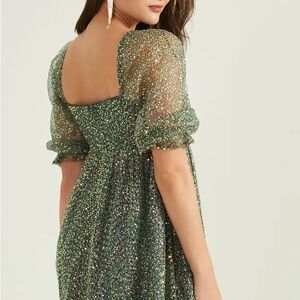 Elegant Green Mini Glitter Dress💚